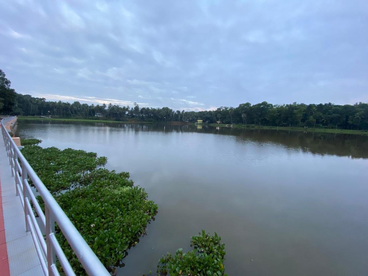 Mayoorapanjaram Neyyattinkara Exteriér fotografie